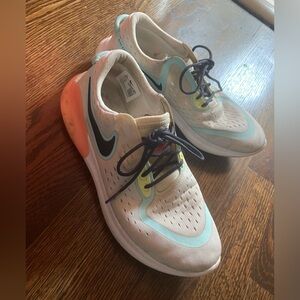 Nike running shoes size9.5